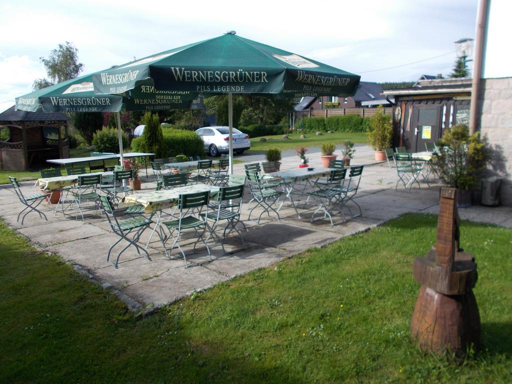 Gaststatte Und Pension Skiklause Klingenthal Exterior photo